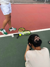 Behind the scenes: Anati photographing on the sports court